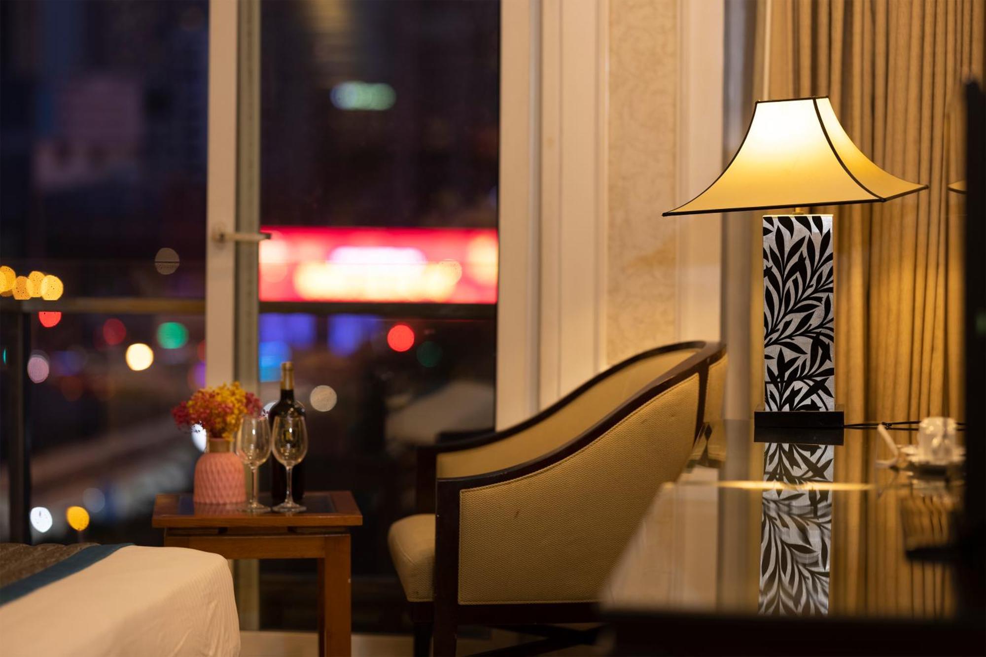 Anpha Boutique Hotel مدينة هوشي منه المظهر الخارجي الصورة