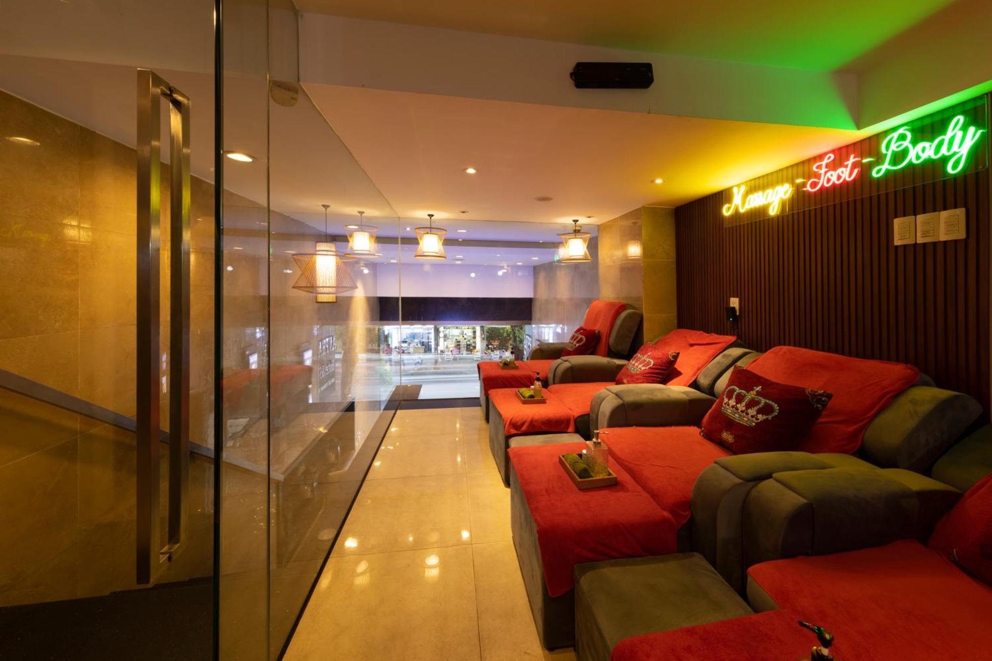 Anpha Boutique Hotel مدينة هوشي منه المظهر الخارجي الصورة